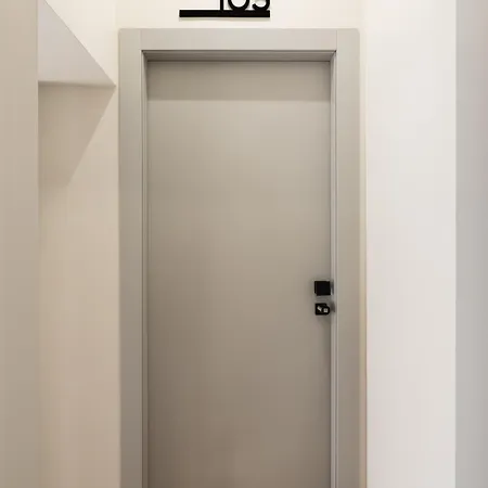 Sistina Boutique בית הארחה
